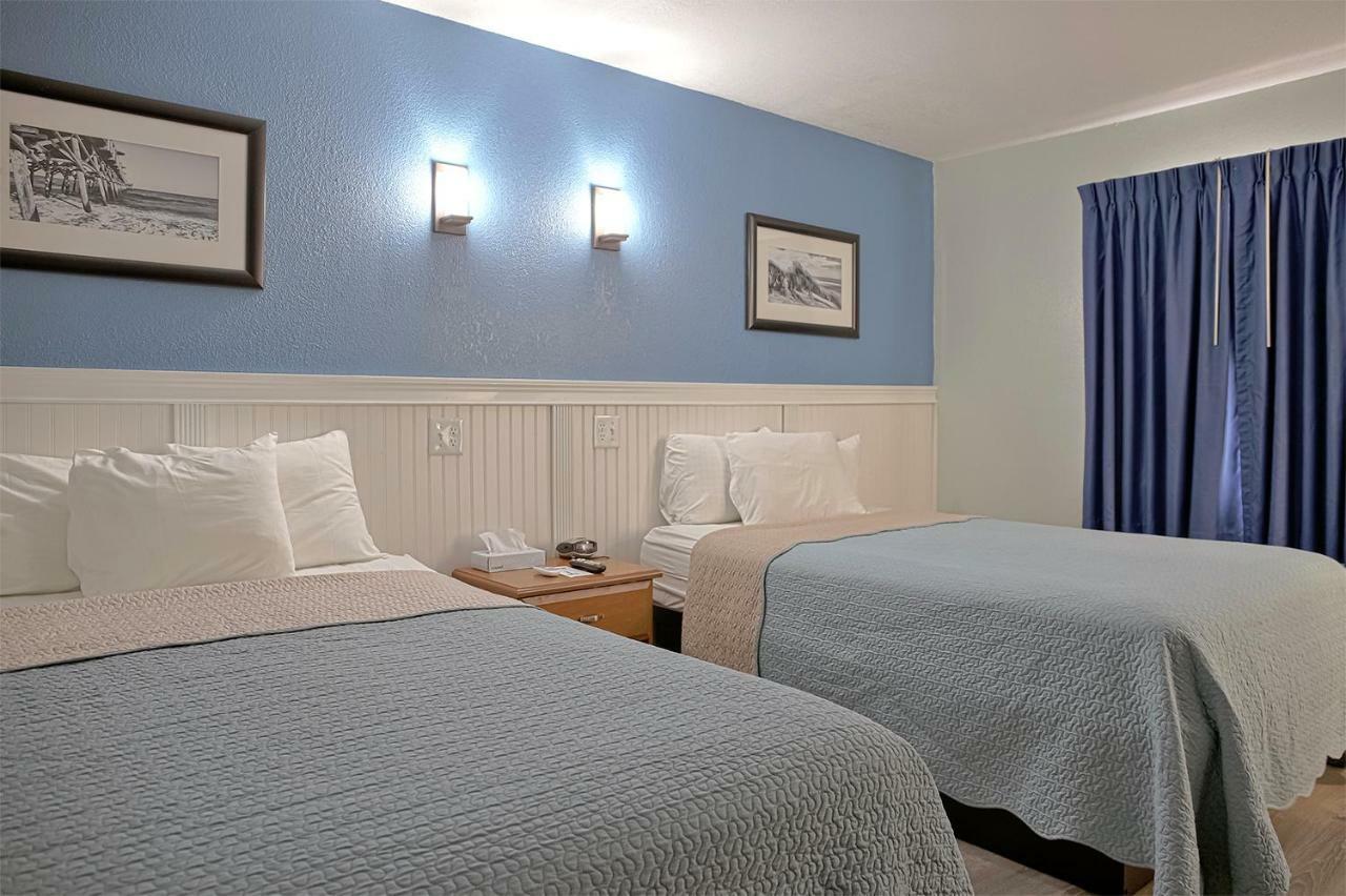 Colonial Inn Нагс Хед Екстериор снимка